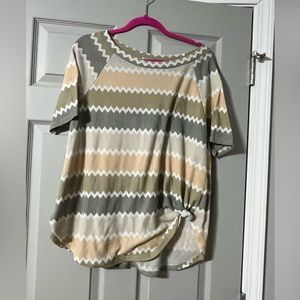 Viamor Striped Knotted Shirt Large